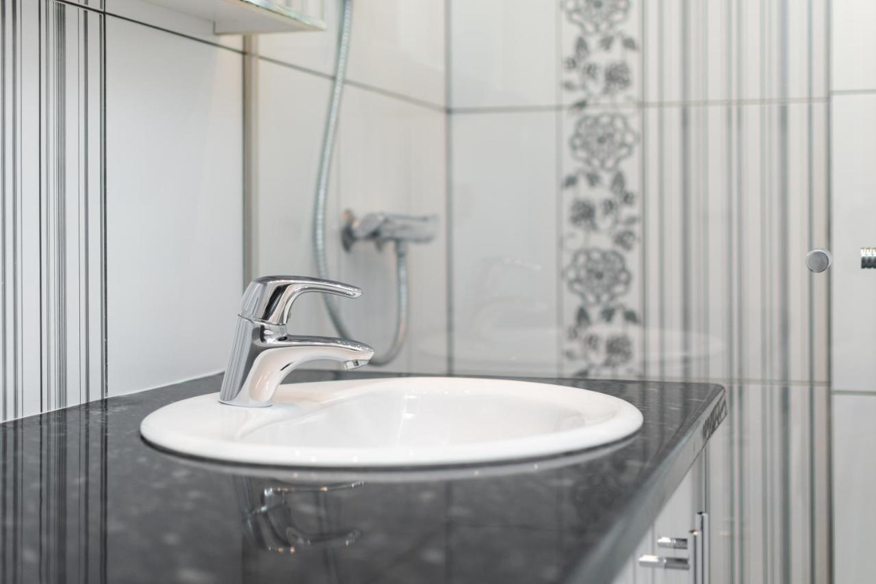 Apartament Chmielna By Your Freedom Warsaw Exterior photo
